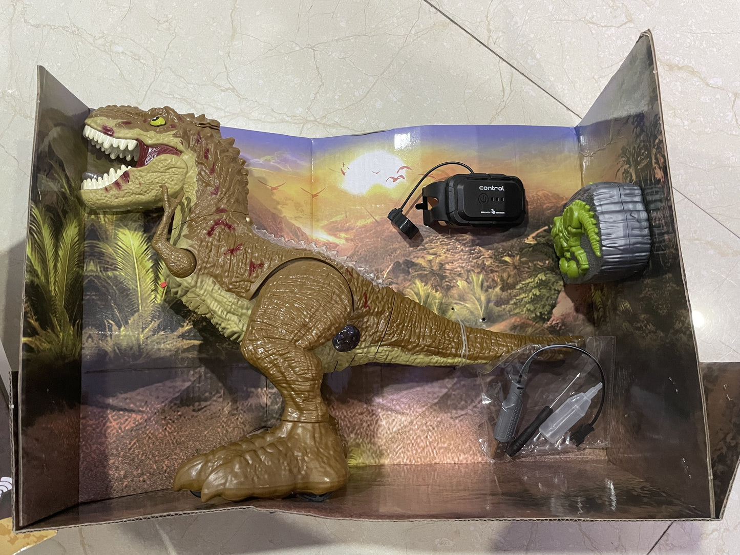D005-3 2.4G Remote Tyrannosaurus Dragon (dual control)